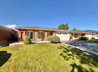 7461 Netherwood Rd, Mississauga, ON L4T2N7