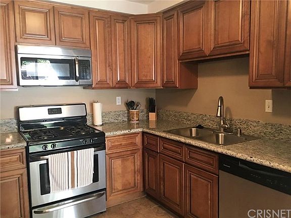 4th image of 24674 Golfview Dr