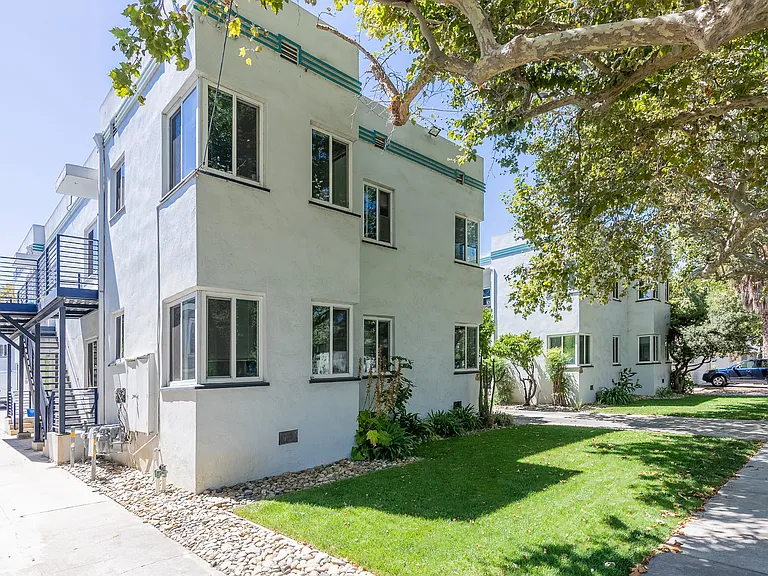 The Maxwell Apartments — Photo 4