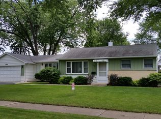3309 Campbell St, Rolling Meadows, IL 60008
