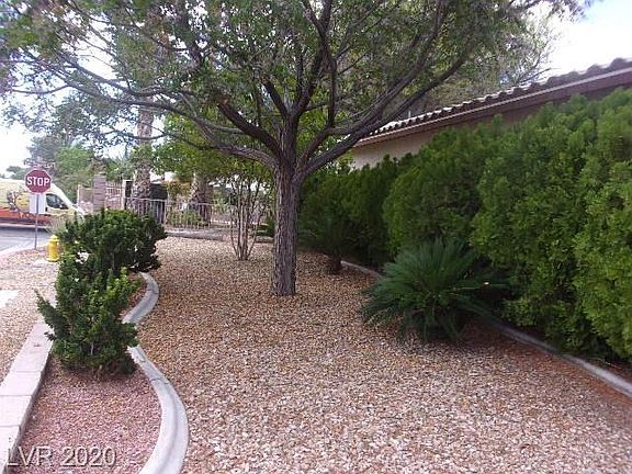 2nd image of 5448 Desert Paradise Dr