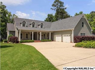 78 Floyd Cir, Scottsboro, AL 35769