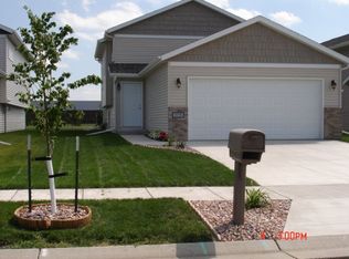 3731 11th Ave S, Moorhead, MN 56560