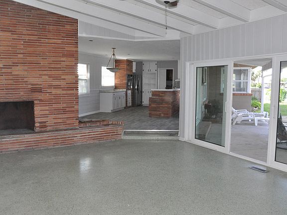 2nd image of 14647 Island Dr