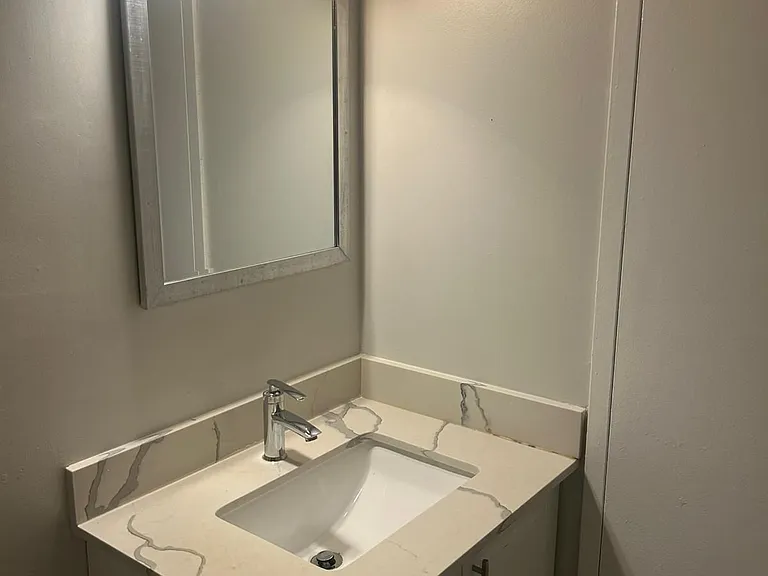 2095 Roche Ct #146 — Photo 14