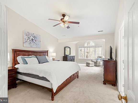 5th image of 22145 Fair Garden Ln