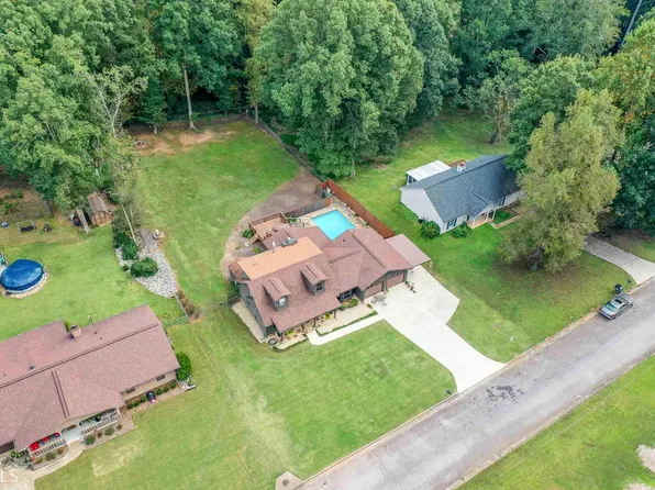 104 Belair Ln, Stockbridge, GA 30281