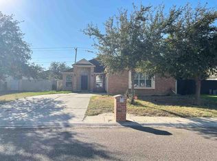 3101 Silhouette Dr, Laredo, TX 78045
