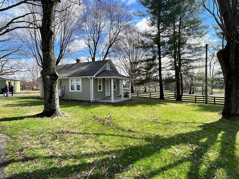 658 Lakeway Dr, Russell Springs, KY 42642 Zillow