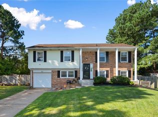 3864 Forrester Ln, Virginia Beach, VA 23452