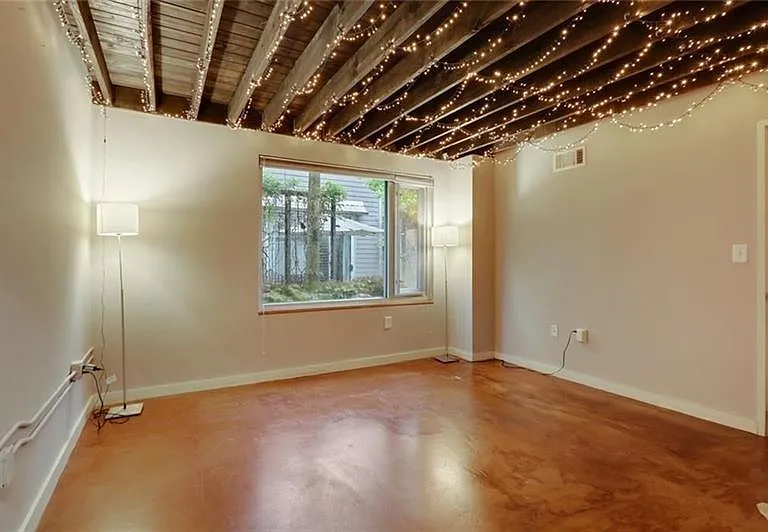 1661 La France St NE #225 — Photo 18