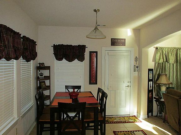 5th image of 9610 Inwood Cir