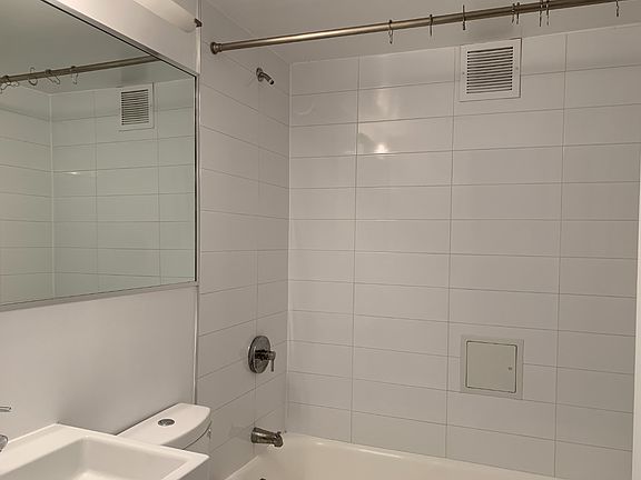 5th image of 400 E 57th St APT 16J