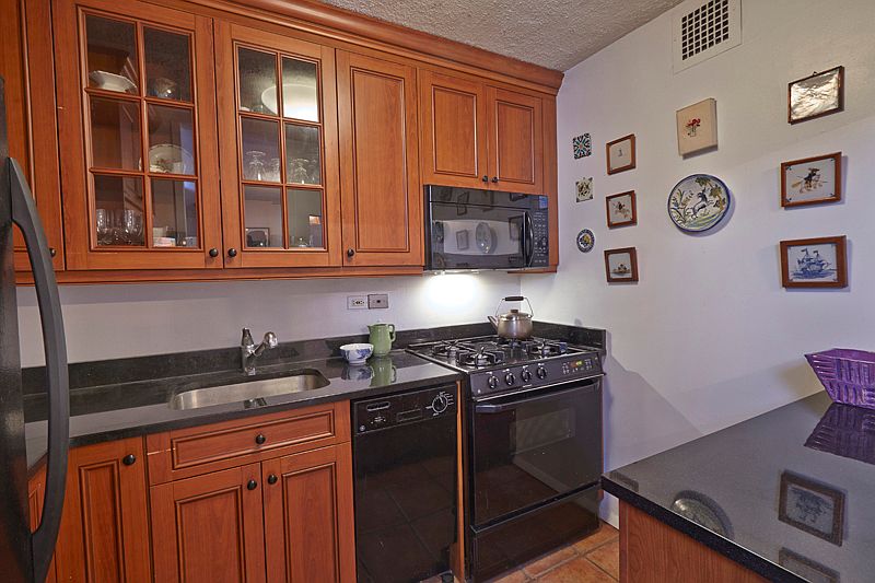 2nd image of 75 Henry St APT 11G