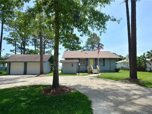 14517 Dauphin Island Pkwy, Coden, AL 36523