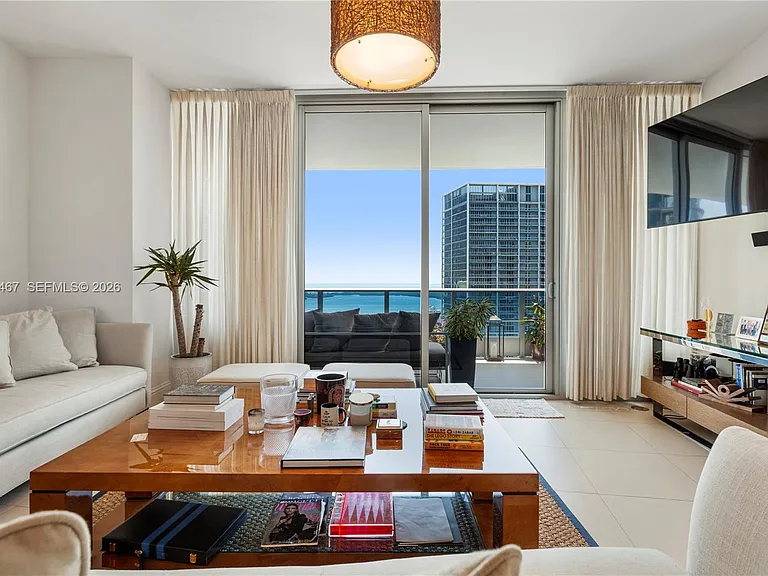 200 Biscayne Boulevard Way #4907 — Photo 7
