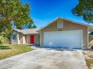 221 Hedgewood Ave, Deltona, FL 32738