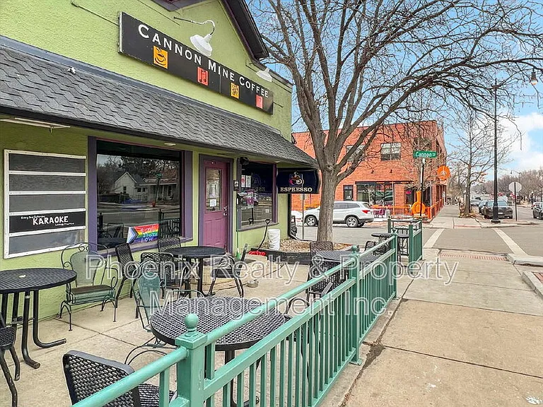 211 E Geneseo St — Photo 24