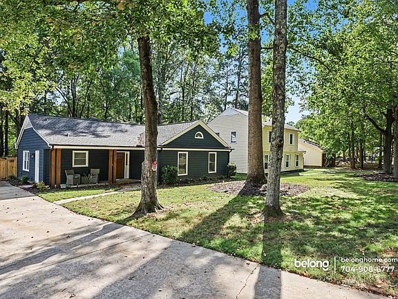 3rd image of 7616 Kenneth Ln