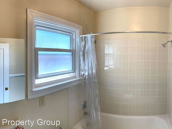 4th image of 1379 10th Ave APT 16