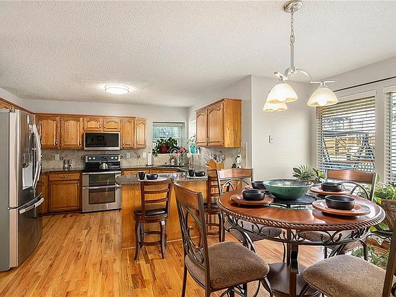 5th image of 5420 NE Rainbow Ct