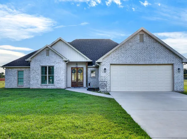 74 Mojave Ln, Picayune, MS 39466
