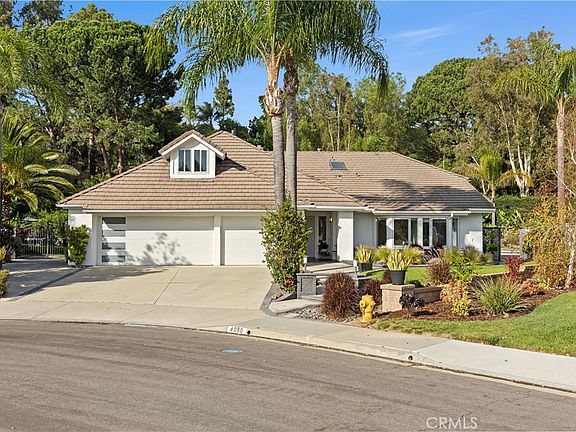5th image of 4060 Hickory Tree Ln