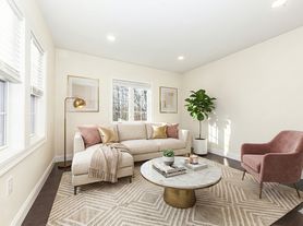 48 Caldwell Rd, Waltham, MA