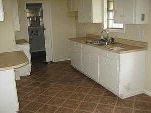 A141MWC Kitchen