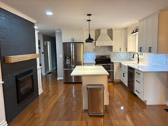 5th image of 1106 Pradero Dr