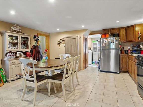 5th image of 22864 Alder Ln