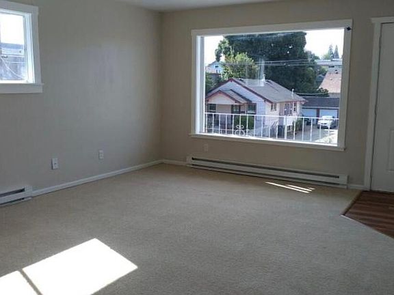 2nd image of 1524 9th St #A