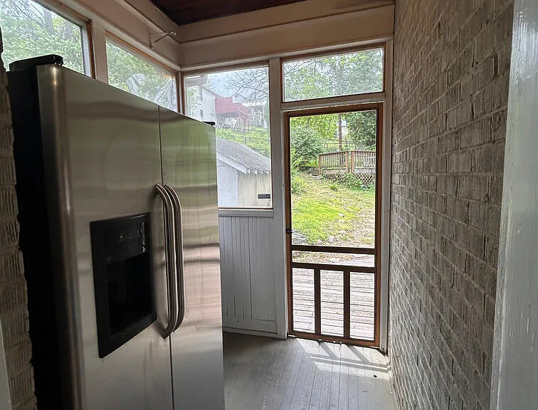 505 Camilla St SE — Photo 37