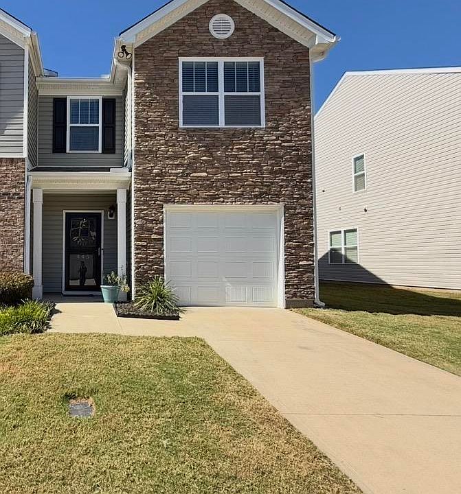 1st image of 445 Sea Grit Ct