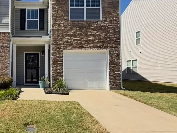445 Sea Grit Ct, Greer, SC 29650