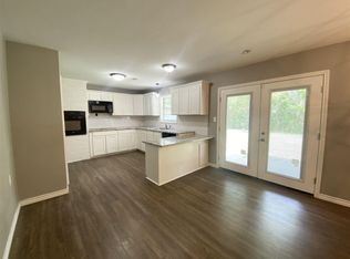 13948 Rollins Rd, Winnie, TX 77665