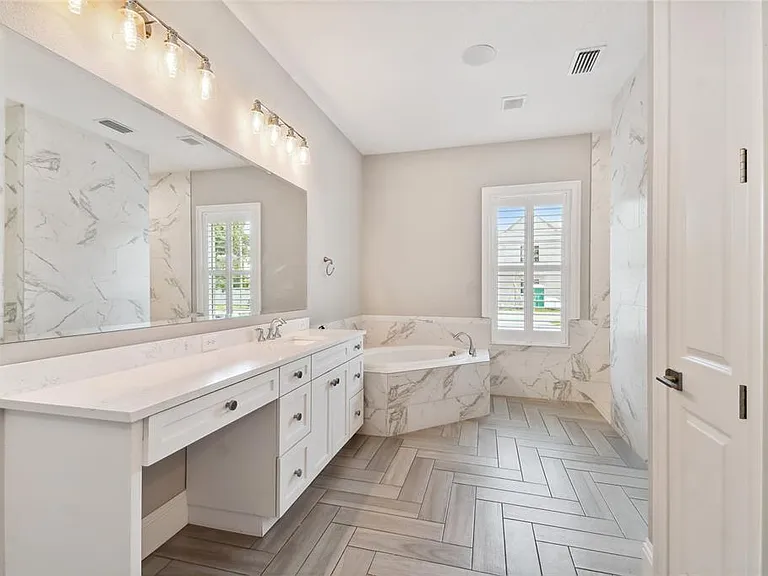 4013 W Zelar St — Photo 43