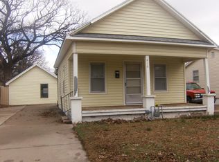 416 N Millwood Ave, Wichita, KS 67203