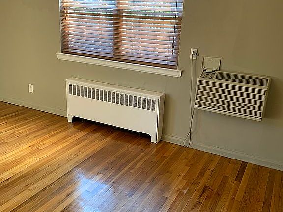 3rd image of 3063 82nd St