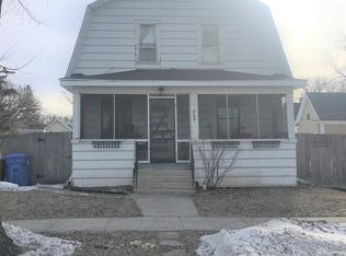 809 12th St N, Fargo, ND 58102