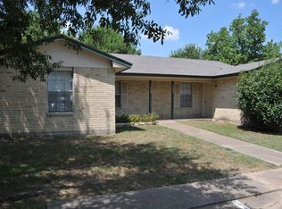 1437 Hawk Tree Dr, College Station, TX 77845