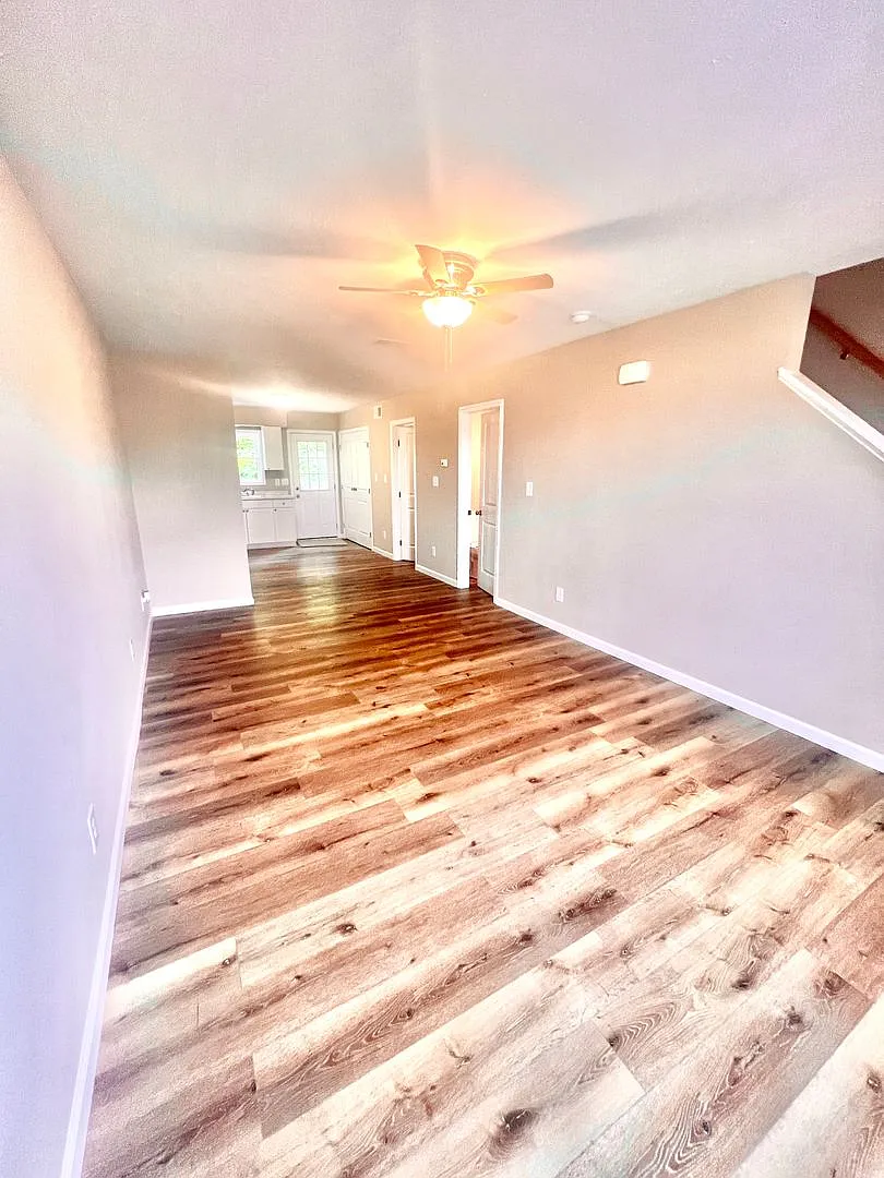 124 Lorentz Street — Photo 2