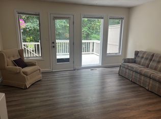 32 Far View Cmns #32, Southbury, CT 06488