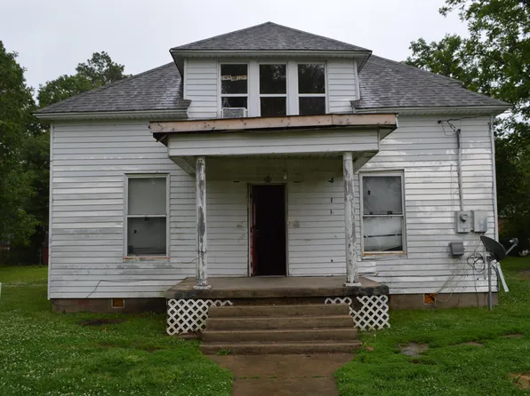 300 N Cole St, Harrisburg, AR 72432