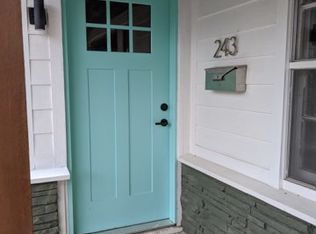 243 W North St, Fayetteville, AR 72701