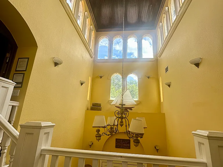 7710 N Ola Ave — Photo 33