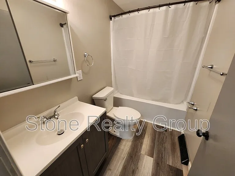 136 N 3rd St — Photo 6