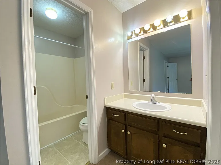 21 Pineridge Dr — Photo 13