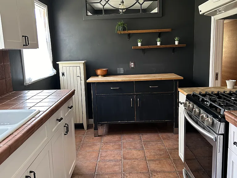 1325 N Central Ave — Photo 7