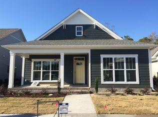 8247 Brays Dr, Wilmington, NC 28411